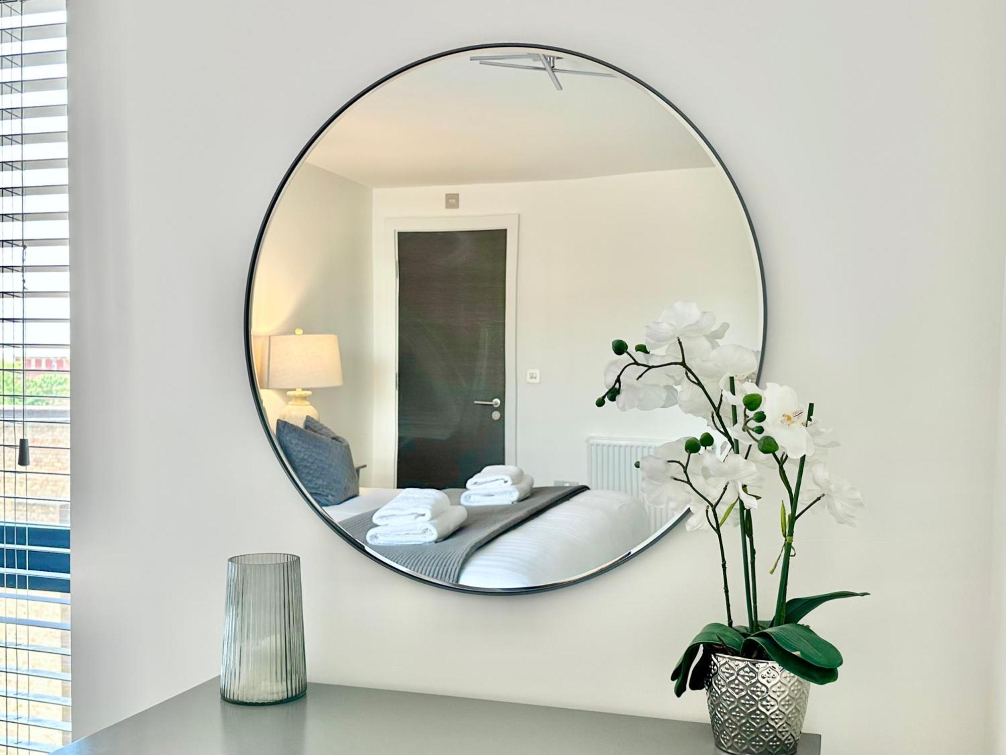 Icona Luxury Apartment With Minster Views & Allocated Parking Йорк Екстериор снимка